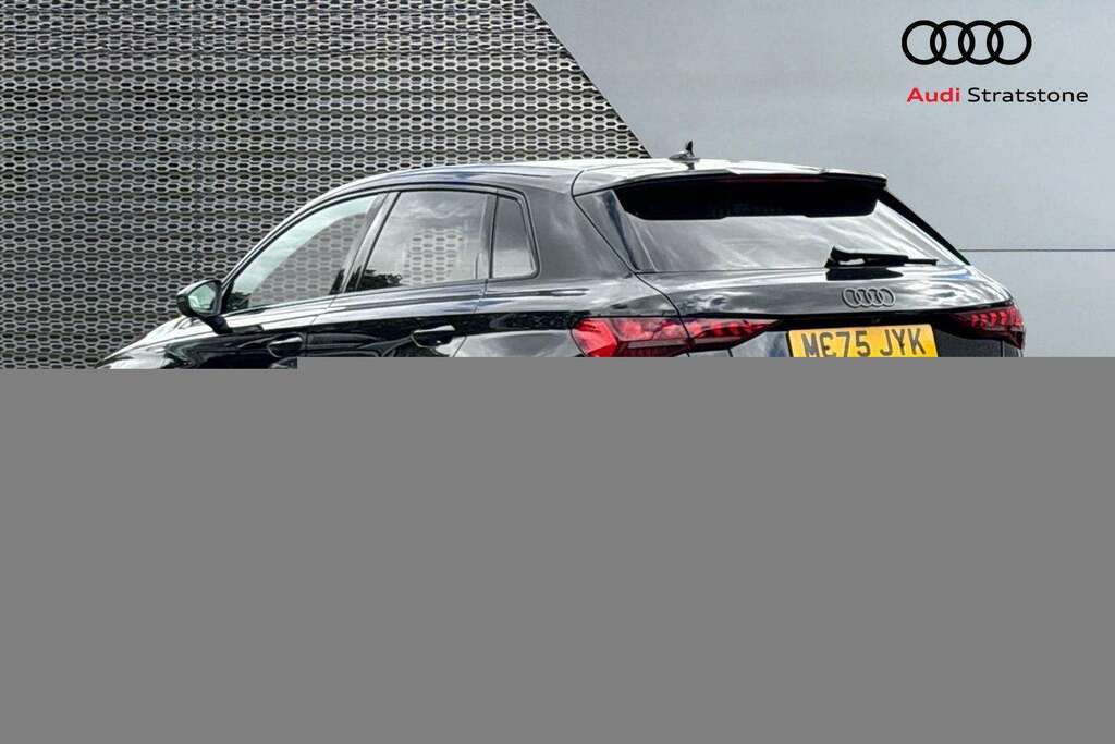 Audi A3 1.5 Tfsi 150 Black Edition S Tronic 2026  #3