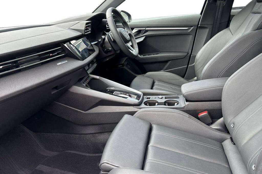 Audi A3 1.5 Tfsi S Line Sportback S Tronic Euro White #17