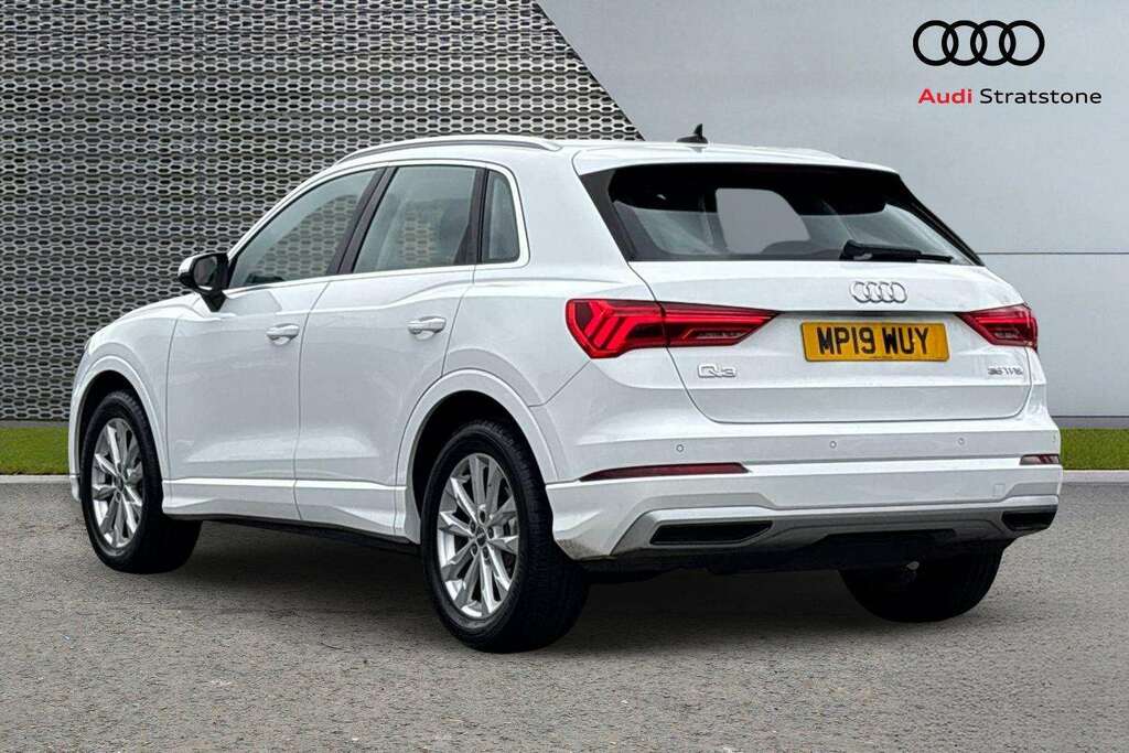 Audi Q3 35 Tfsi Sport 2019 White #2