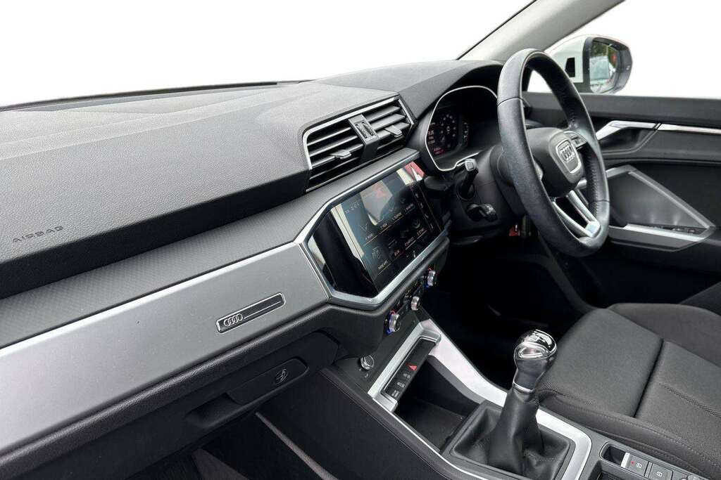 Audi Q3 35 Tfsi Sport 2019 White