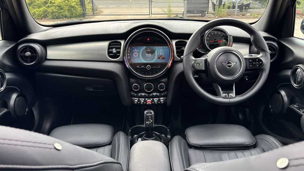 Mini Clubman 1.5 Cooper Exclusive 6Dr Comfortnav Pack 2022 #2