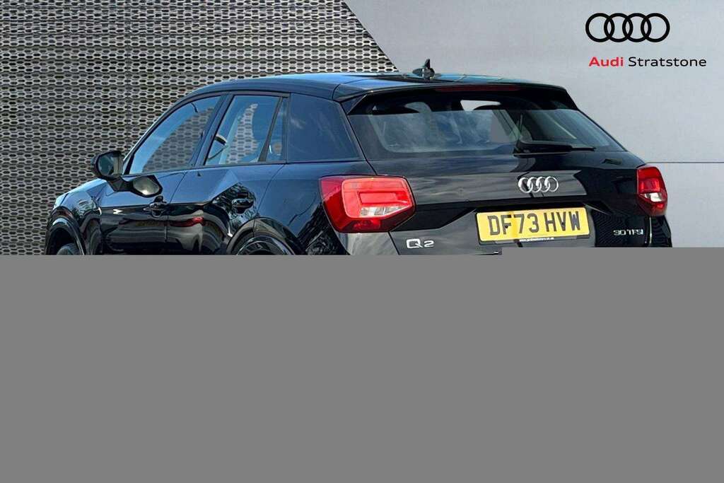 Audi Q2 30 Tfsi Sport 2023 Black #3