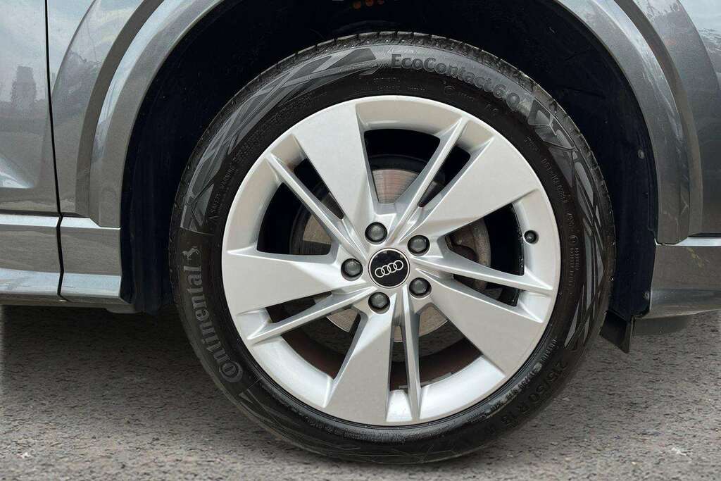 Audi Q2 30 Tfsi S Line 2023 Grey #4