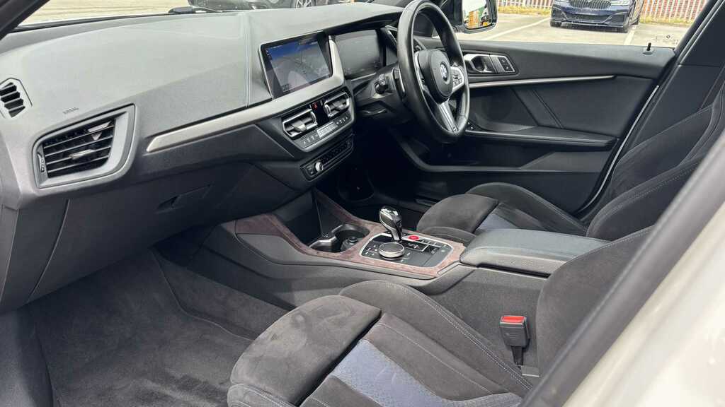 BMW 1 Series 120D M Sport Xdrive Euro 6 White #6