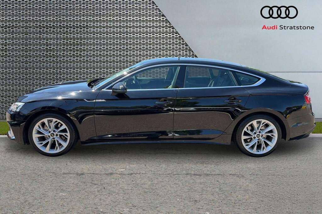 Audi A5 35 Tfsi Sport S Tronic 2022 Black #4