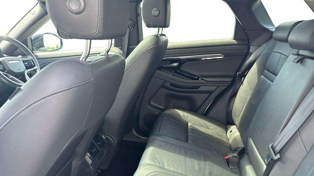 Land Rover Range Rover Evoque 1.5 P300e R-dynamic S 2023 White #3