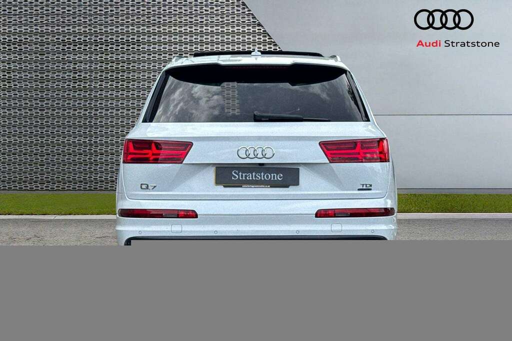Audi Q7 3.0 Tdi Quattro S Line Tip 2019 White #4
