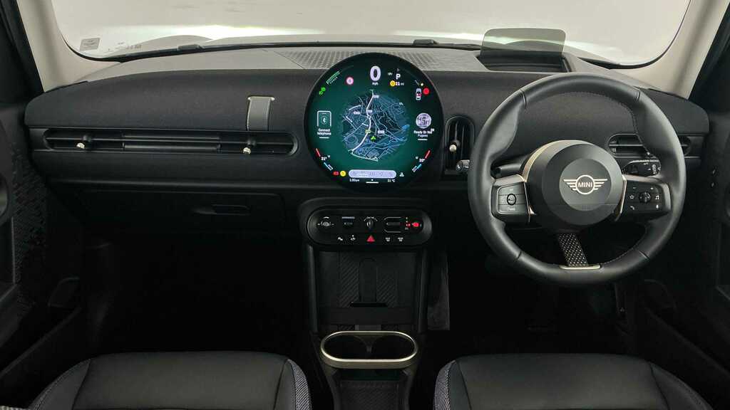 Mini Hatch 2.0 S Classic 2025 YA25GYE Black #3