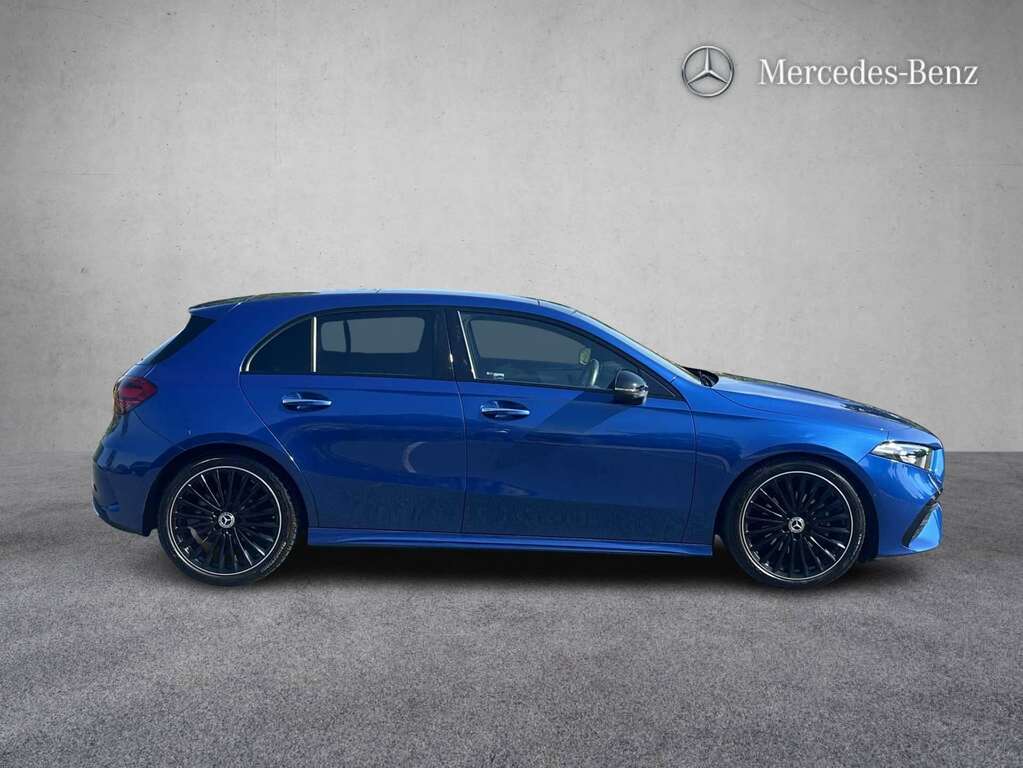 Mercedes-Benz A Class A180 Amg Line Premium Plus 2025 KN25ZHH Blue #4
