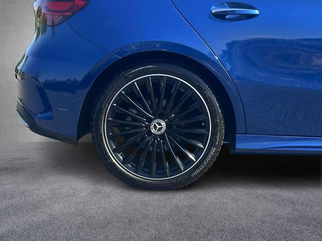 Mercedes-Benz A Class A180 Amg Line Premium Plus 2025 KN25ZHH Blue #5