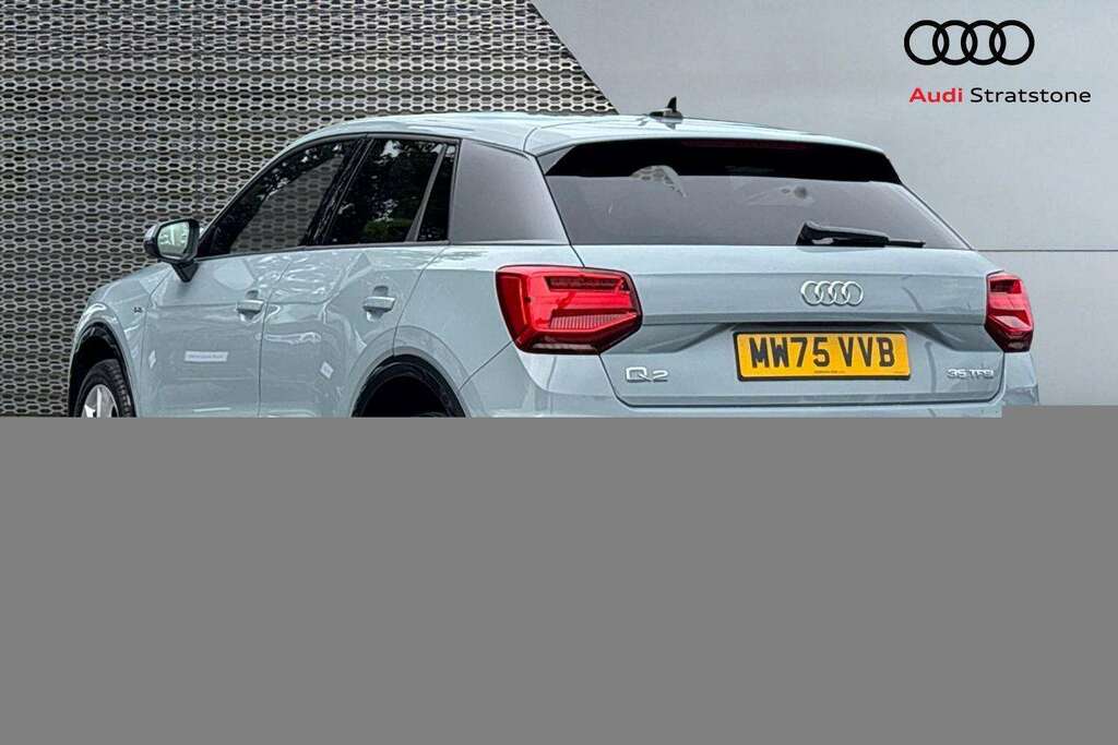 Audi Q2 35 Tfsi S Line S Tronic 2025 Grey