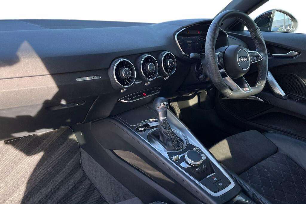 Audi TT 2.0 Tfsi 40 197 Sport Roadster S Tronic Vq White #13