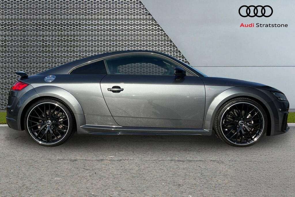 Audi TT 40 Tfsi Black Edition S Tronic 2022 Grey #4