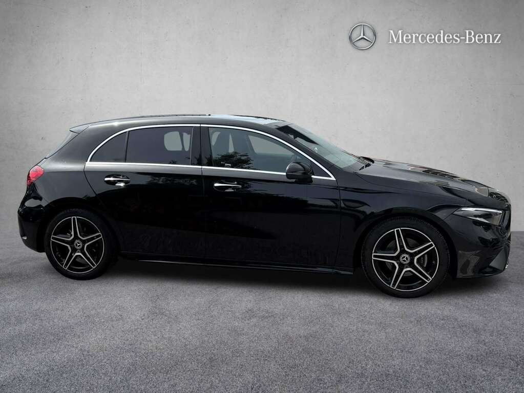 Mercedes-Benz A Class A180 Amg Line Executive 2026 EO26FLZ Black #4