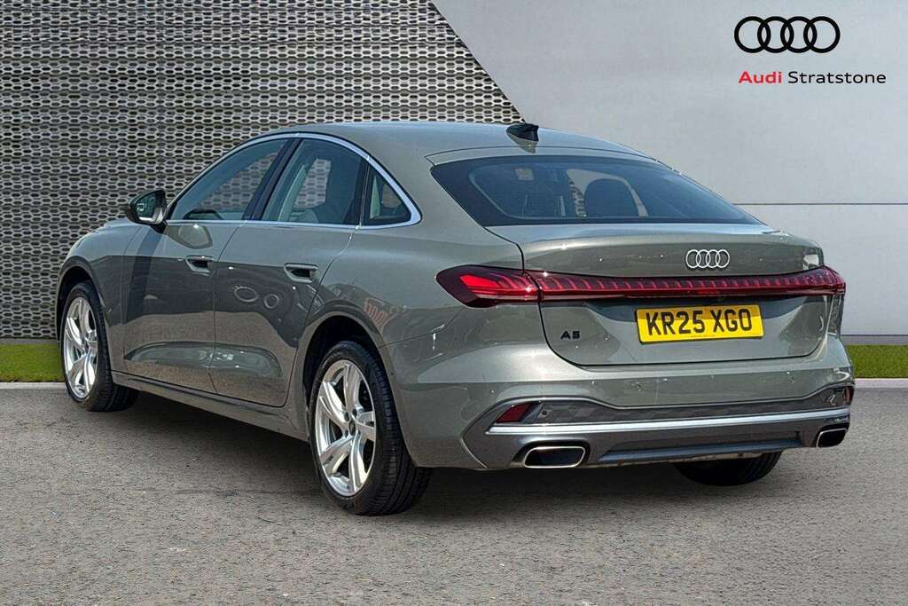 Audi A5 2.0 Tfsi 150 Sport S Tronic 2025 Grey #3