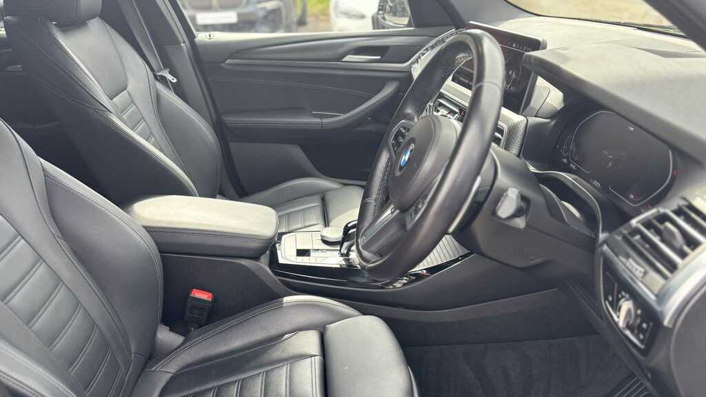 BMW X3 Xdrive20i Mht M Sport Step 2023 Black #4