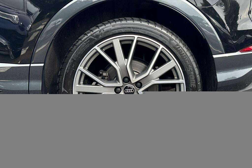 Audi Q3 Audi Q3 Estate 1.5 Tfsi S Line S Tronic Black #9