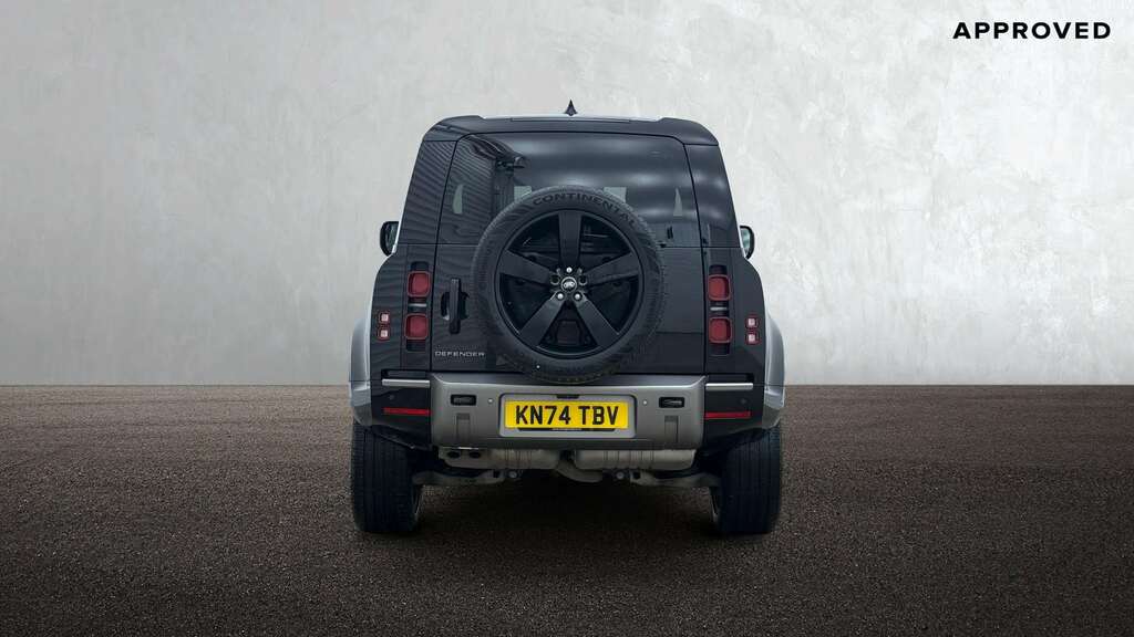Land Rover Defender 90 3.0 D300 X-dynamic Hse 90 2024 Black #3
