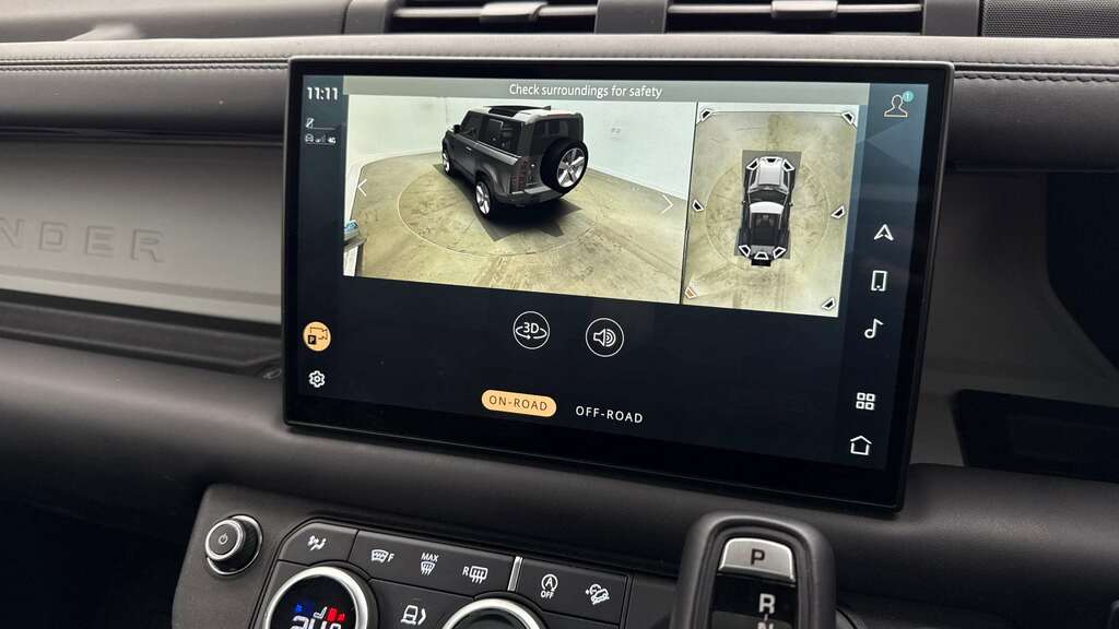 Land Rover Defender 90 3.0 D300 X-dynamic Hse 90 2024 Black #6