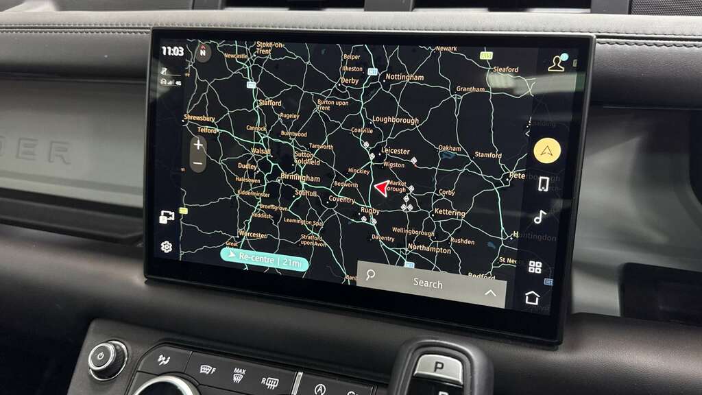 Land Rover Defender 90 3.0 D300 X-dynamic Hse 90 2024 Black #5