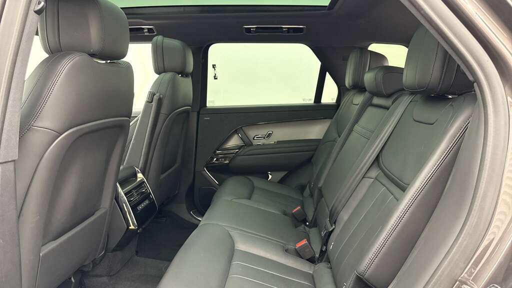 Land Rover Range Rover Sport 3.0 D300 Dynamic Se 2024 Grey #3