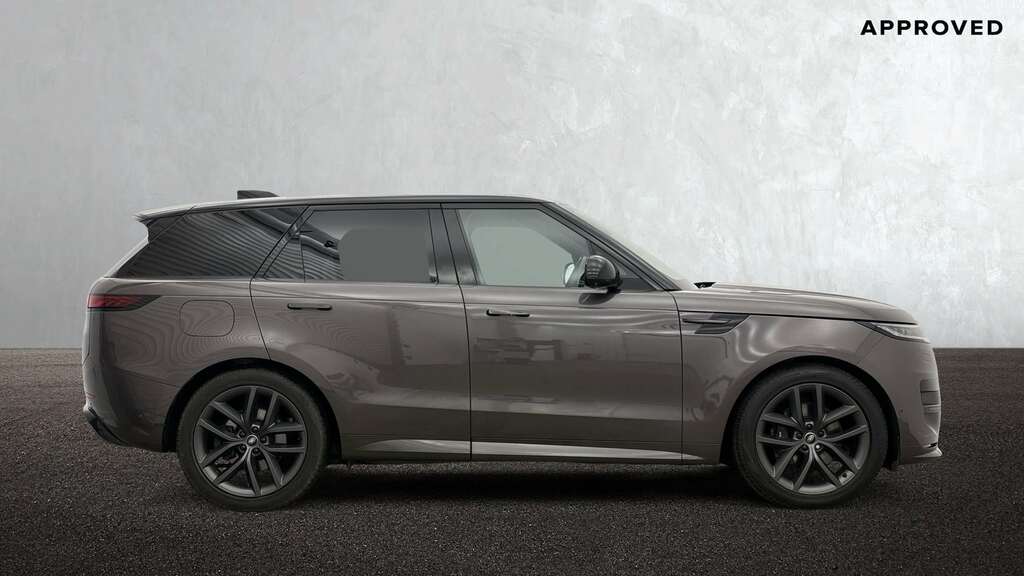 Land Rover Range Rover Sport 3.0 D300 Dynamic Se 2024 Grey #4