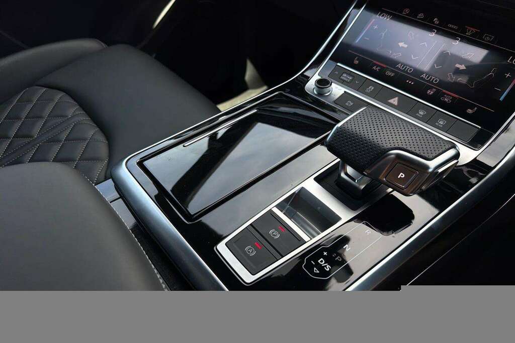Audi Q7 Audi Q7 Estate 55 Tfsi Quattro S Line Tiptroni Blue #11