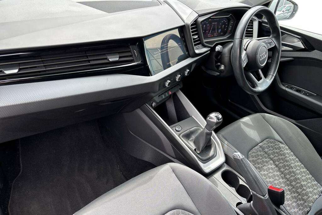Audi A1 25 Tfsi Sport 2023 White