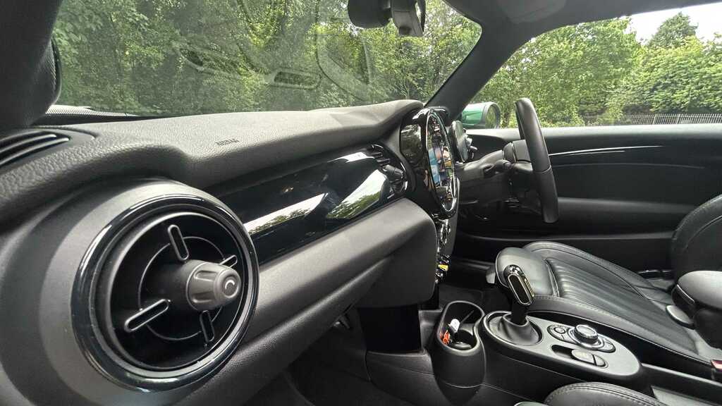Mini Hatch 135Kw Cooper S Level 3 33Kwh 2023 YH23LVP Green #3