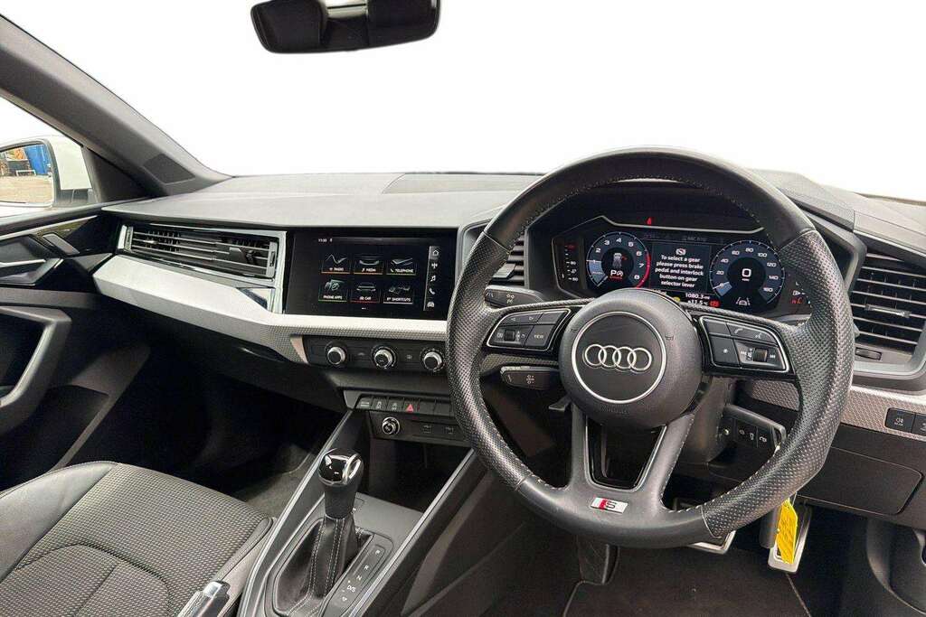 Audi A1 30 Tfsi S Line S Tronic 2019 BM19ZUC White #5