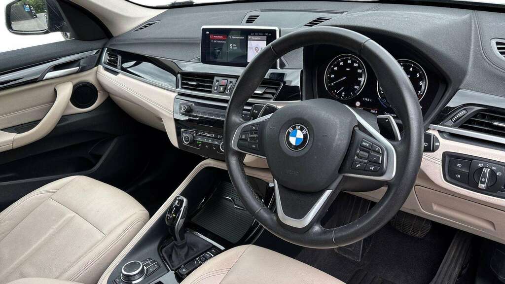 BMW X1 Xdrive 20I Xline Step 2019 Grey #4