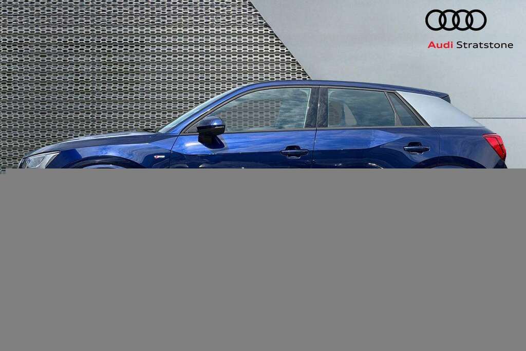 Audi Q2 30 Tfsi S Line 2023 MC23LHP Blue #5