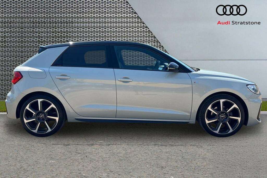 Audi A1 30 Tfsi 110 Black Edition 2023 LT73MHK Silver #3