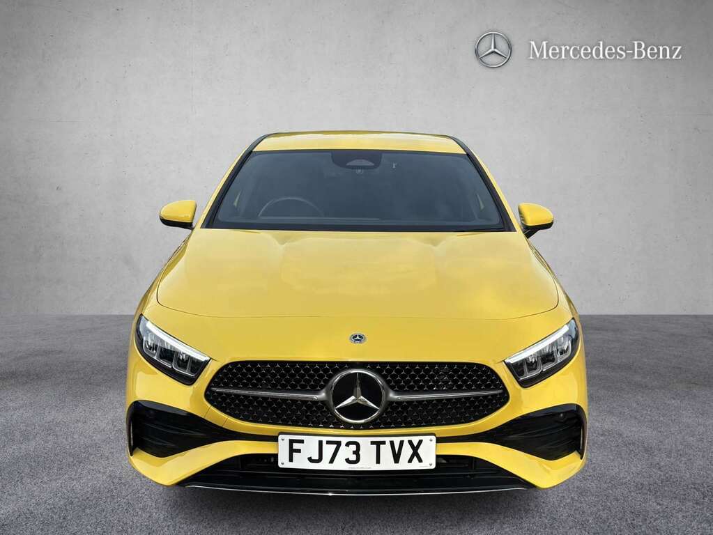 Mercedes-Benz A Class A180 Amg Line Executive 2023 FJ73TVX Yellow #6
