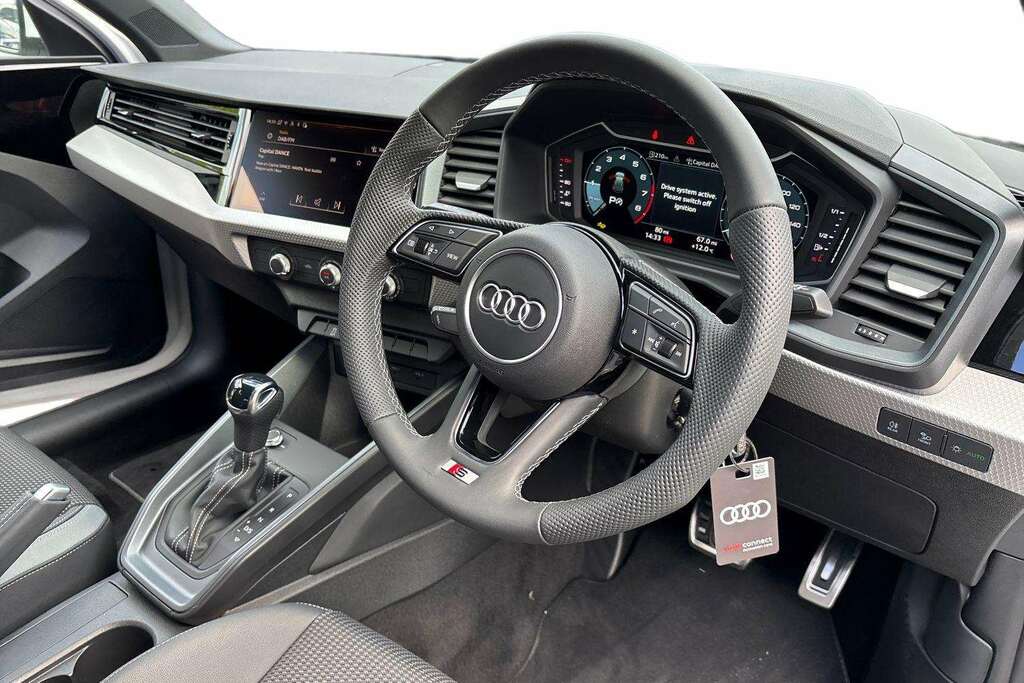 Audi A1 25 Tfsi S Line S Tronic 2026 MW26ZLV White #5