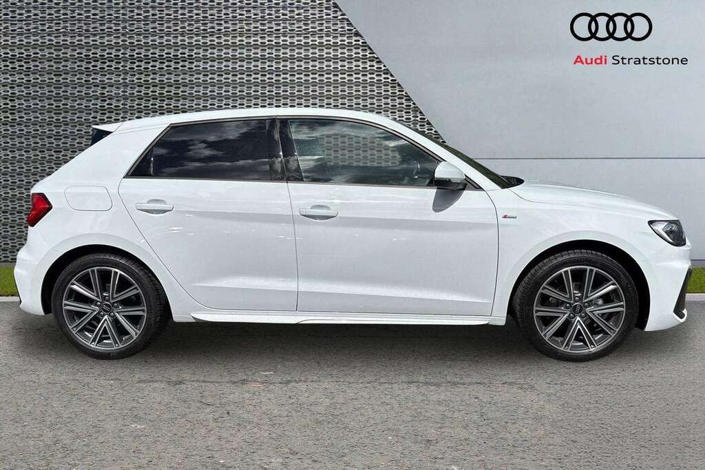 Audi A1 25 Tfsi S Line S Tronic 2026 MW26ZLV White #3