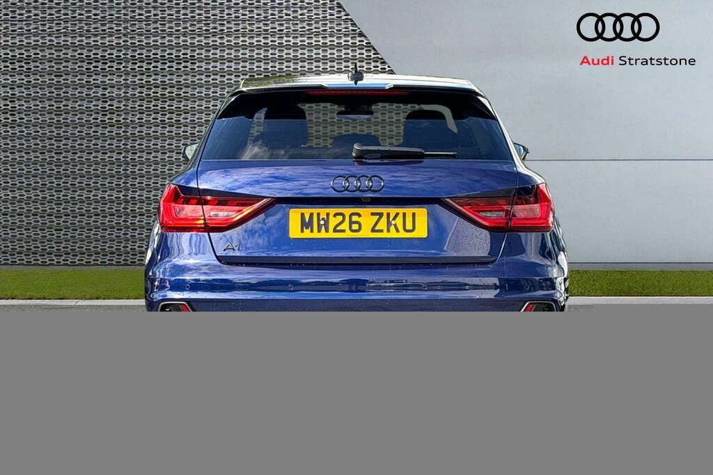 Audi A1 30 Tfsi Black Edition S Tronic 2026 MW26ZKU Blue #4