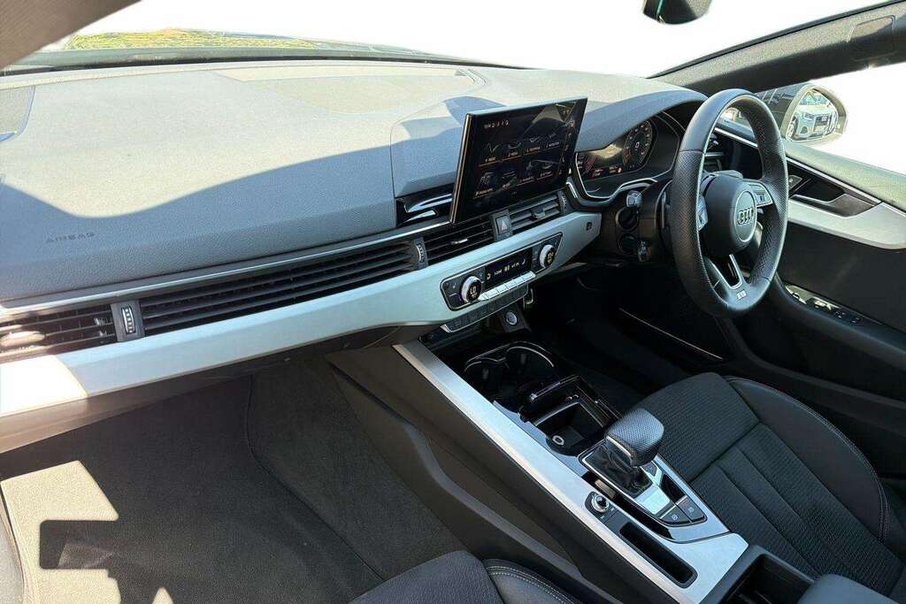 Audi A5 35 Tfsi S Line S Tronic 2024 KY74BSX Black #2