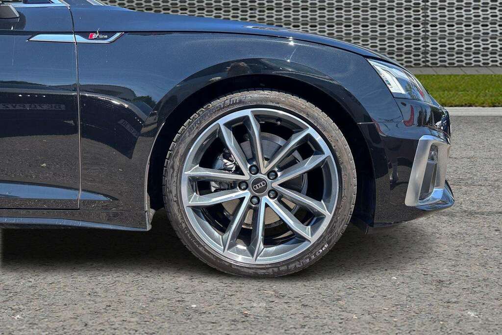 Audi A5 35 Tfsi S Line S Tronic Comfortsound 2023 Black #5
