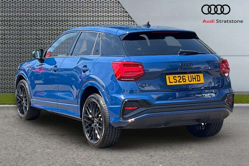 Audi Q2 30 Tfsi 116 Black Edition 2026 LS26UHD Blue #3