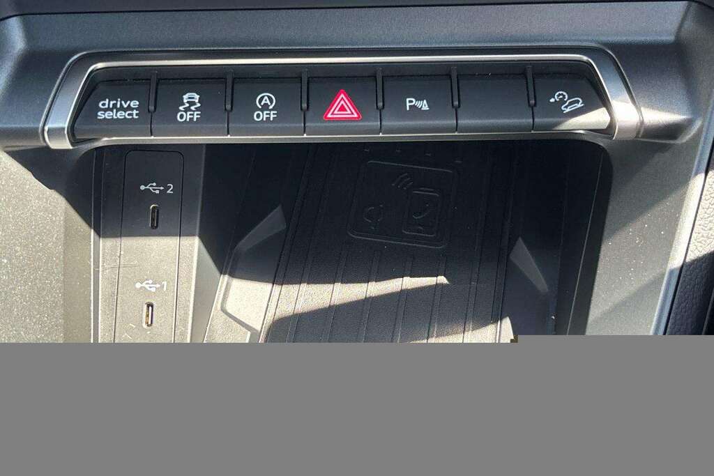 Audi Q3 1.5 Tfsi 35 Black Edition Suv S Tronic Grey #27