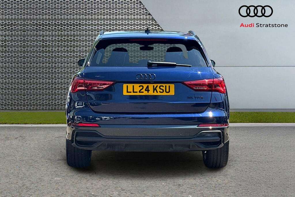 Audi Q3 1.5 Tfsi 35 Black Edition Suv S Tronic Grey #5