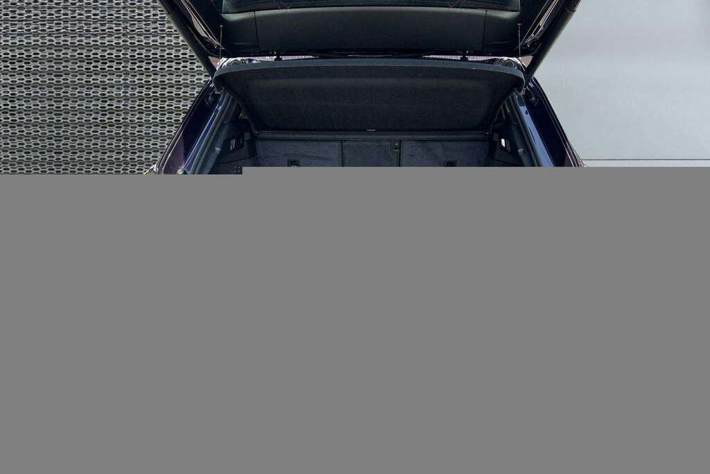 Audi Q4 E Tron 220Kw 50 Quattro 82Kwh S Line 2023 KK73GPE Purple #5