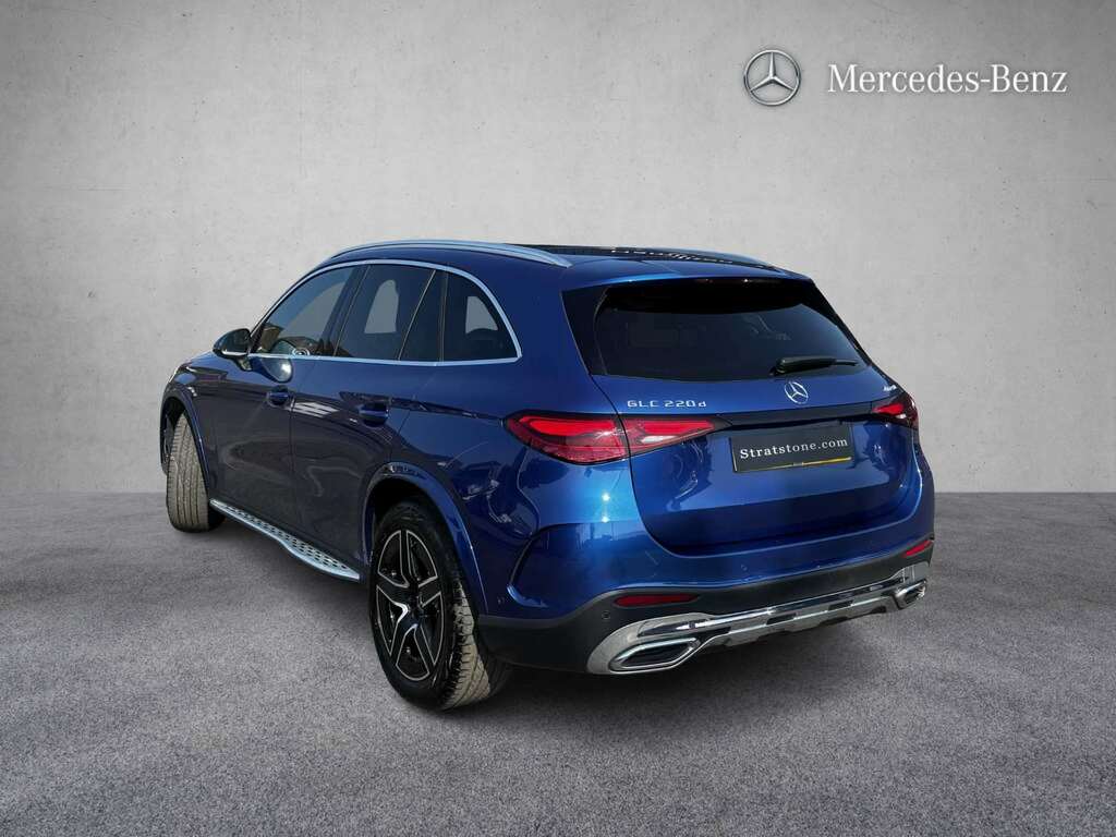 Mercedes-Benz GLC Class 220D 4Matic Amg Line 9G-tronic 2025 KN25XXC Blue #2