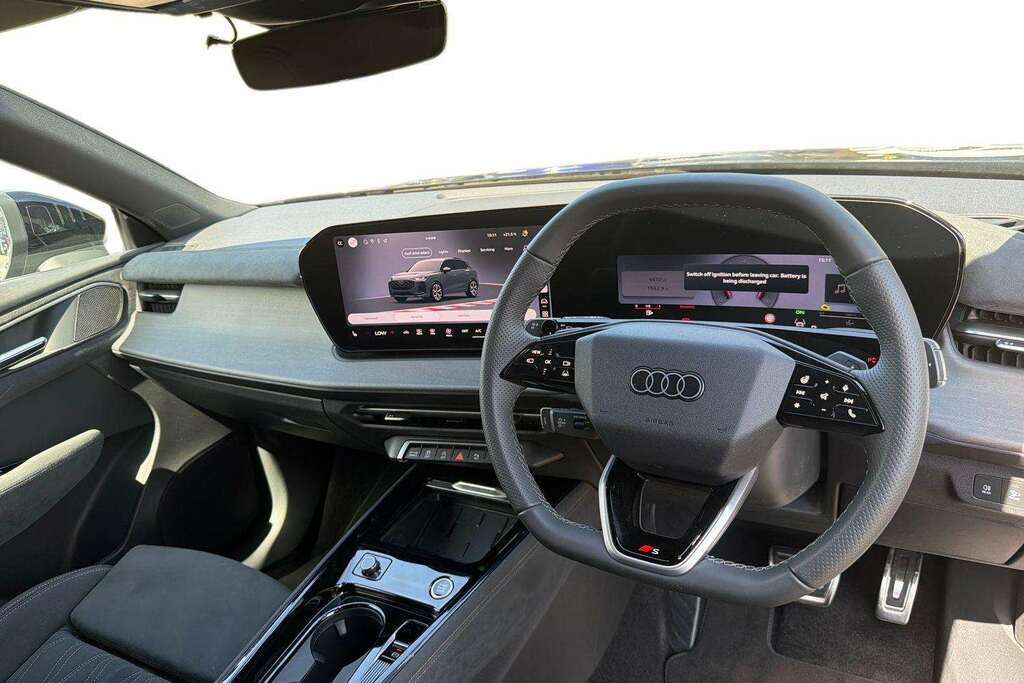 Audi Q3 1.5 Tfsi Edition 1 S Tronic 2026 KW75CUC Black #3
