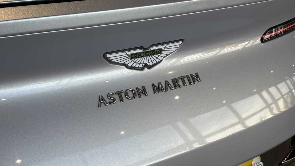 Aston Martin DB11 V12 Black #7