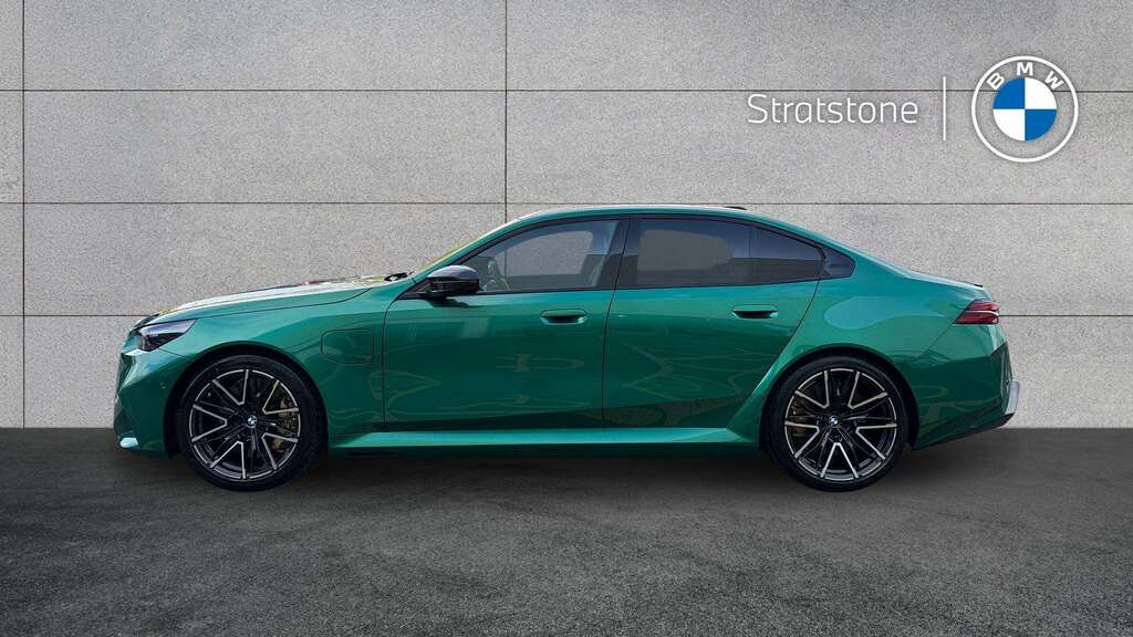 BMW M5 Dct 2026 Green #4