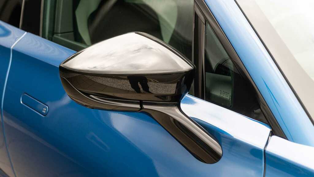 Aston Martin DBX Hatchback Grey #18