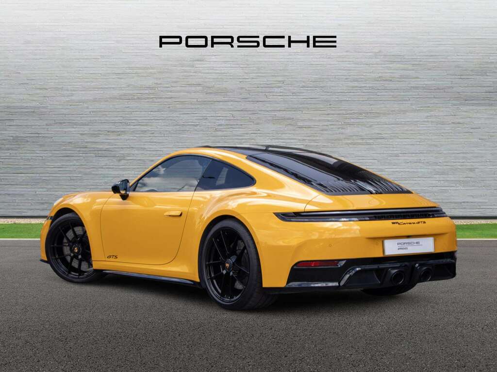 Porsche 911 Gts T-hybrid Pdk 2026 EA75MKX Yellow #2