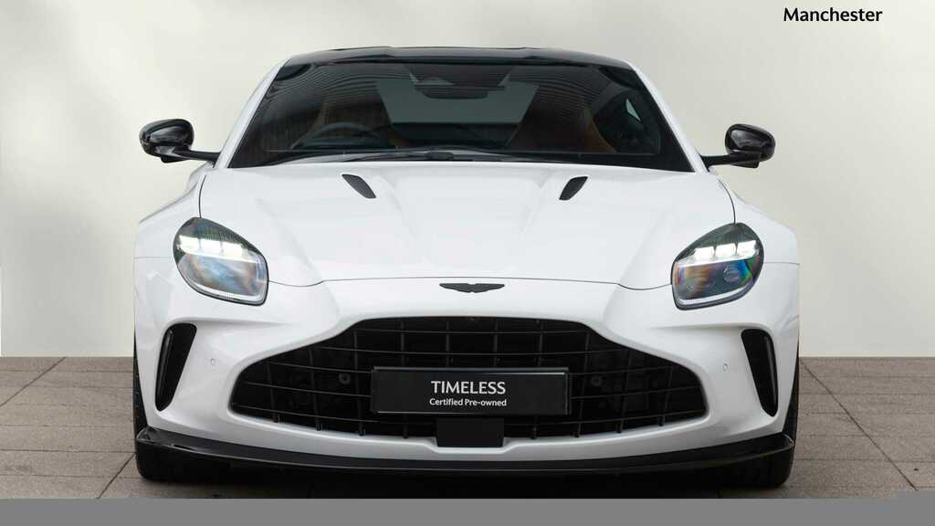 Aston Martin Vantage V8 2026 White #4